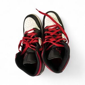 Nike Air Jordan Black Red White Sneakers size 6